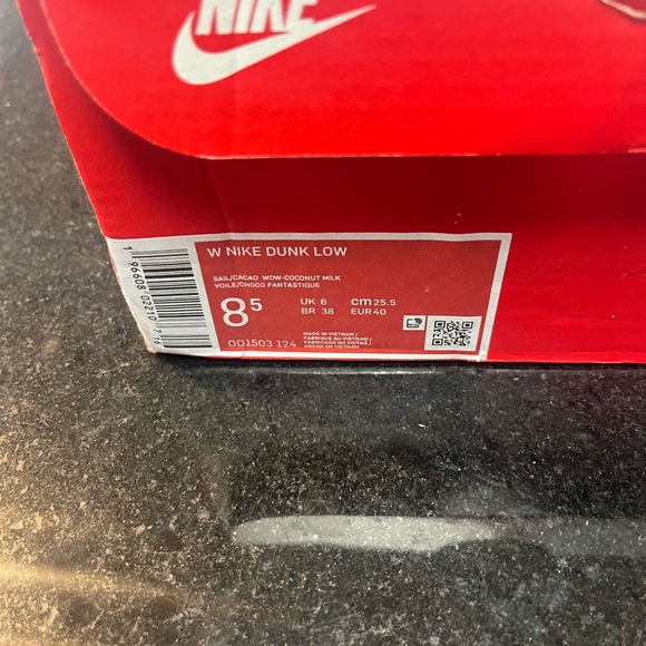 - Sz various coconut dunks lows nwb unisex DD1503-124 - Picture 11 of 11